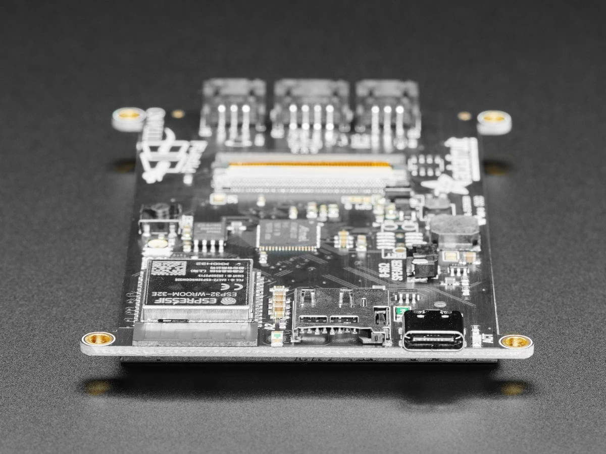 Adafruit PyPortal Titano - Image 5