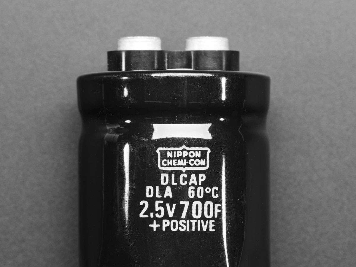 Super Capacitor - 2.5V 700 Farad - Image 2